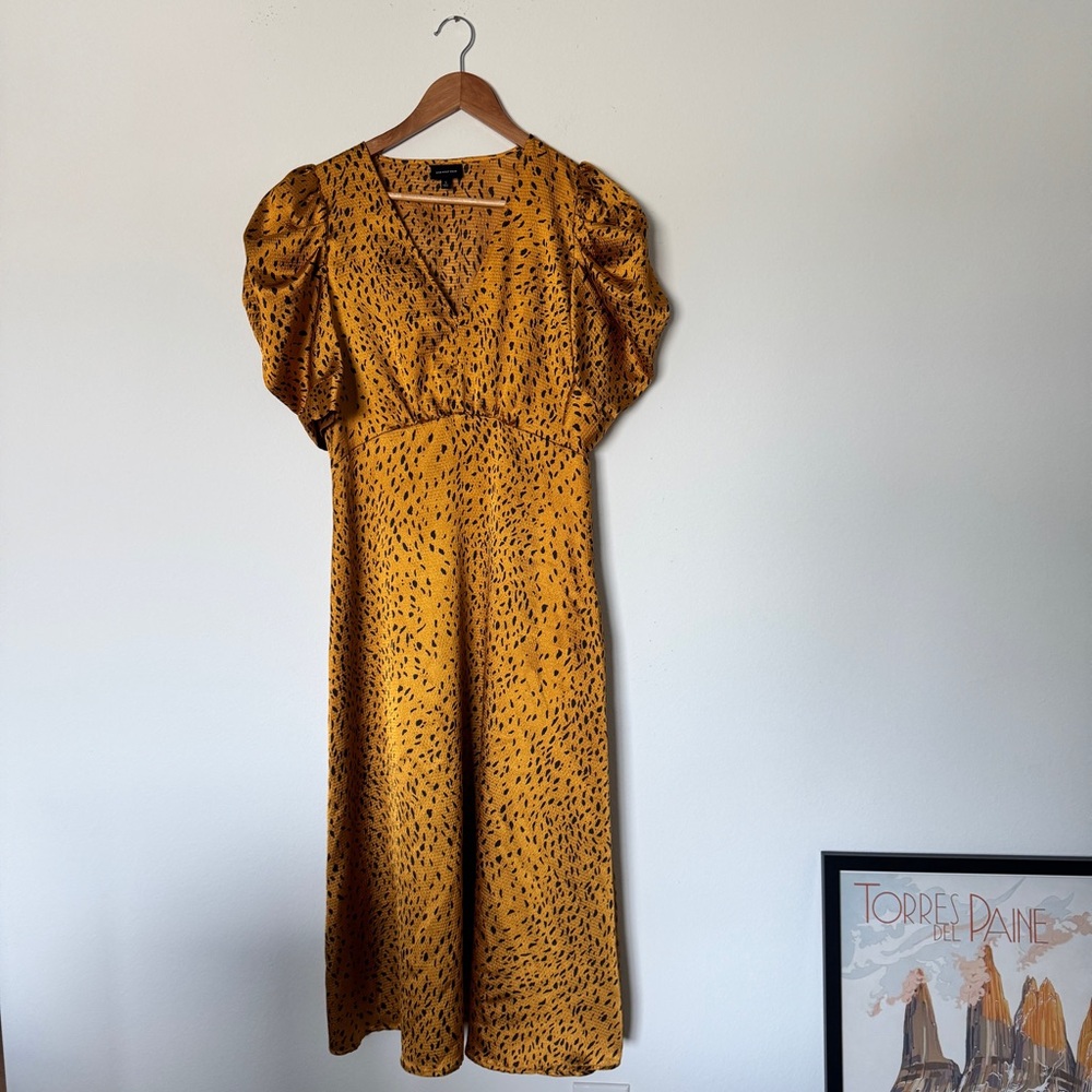 Elegant Yellow Patterned Dress